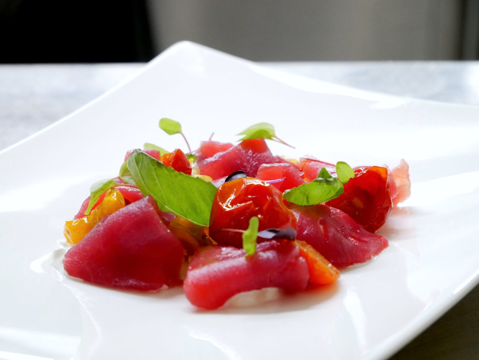 Caprese di tonno